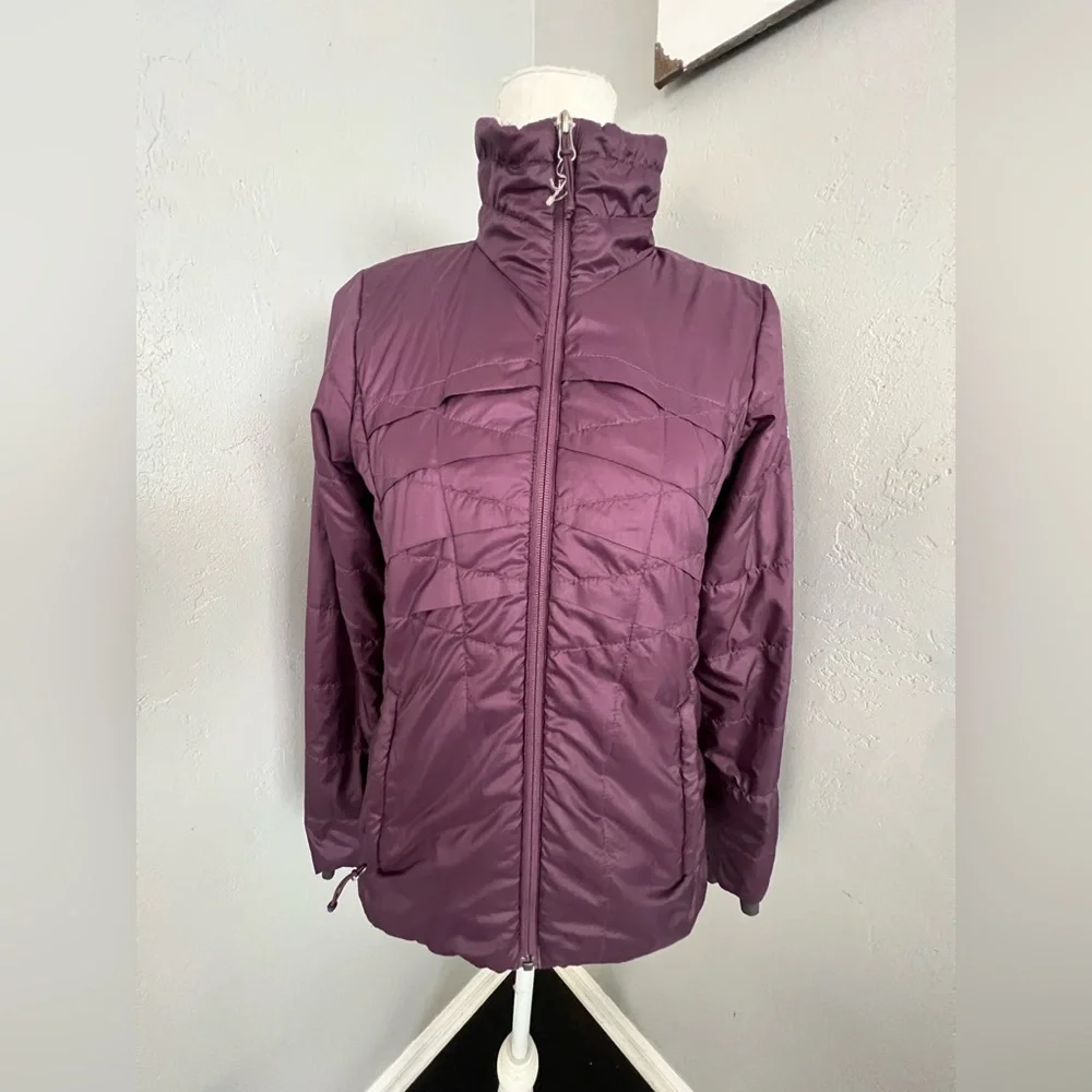 Columbia Purple Puffer Jacket with High Collar. Size M